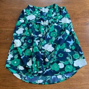 💚 MERONA GREEN AND NAVY BLOUSE 💚